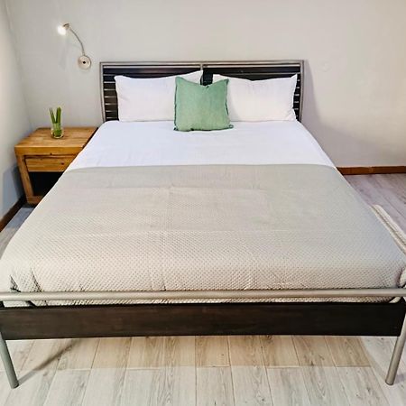 Northern Oasis Hotel Oshakati Екстериор снимка